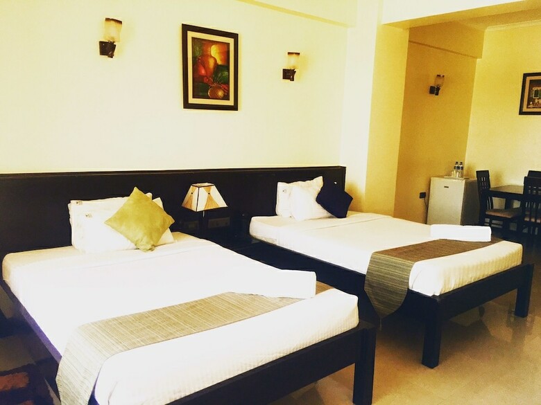 Hotel Sapphire