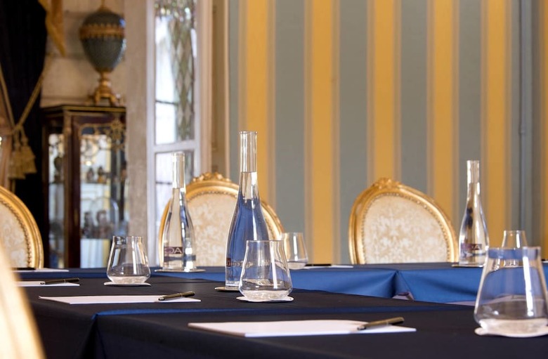 Hotel Ch�teau de Beauvois - Younan Collection