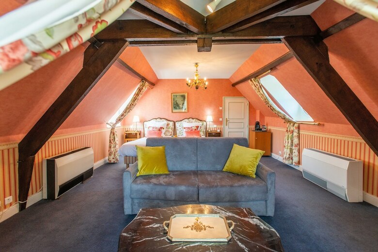 Hotel Ch�teau de Beauvois - Younan Collection