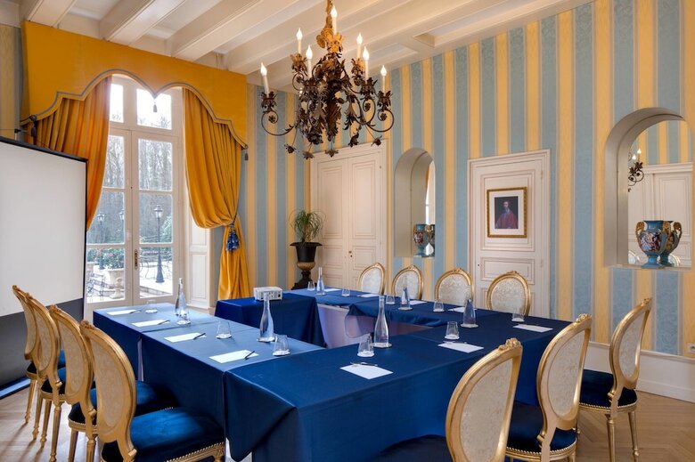 Hotel Ch�teau de Beauvois - Younan Collection
