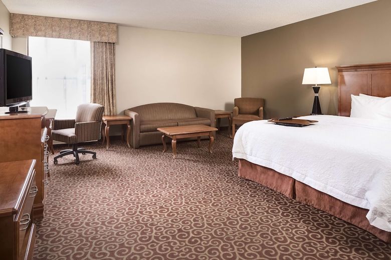 Hotel Hampton Inn South Heritage Park