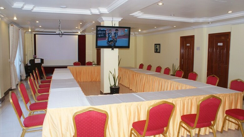 Jun Yue Hotel