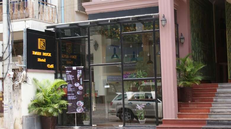 Jun Yue Hotel