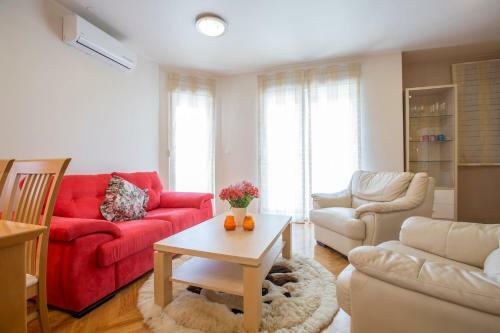 Apartamentos Cro Jet Set On The Beach