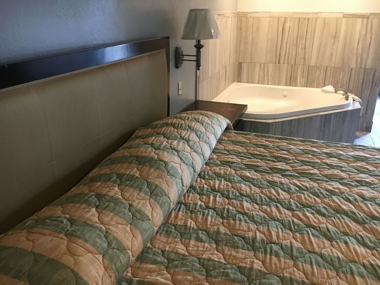 Motel Bellflower Travel Inn