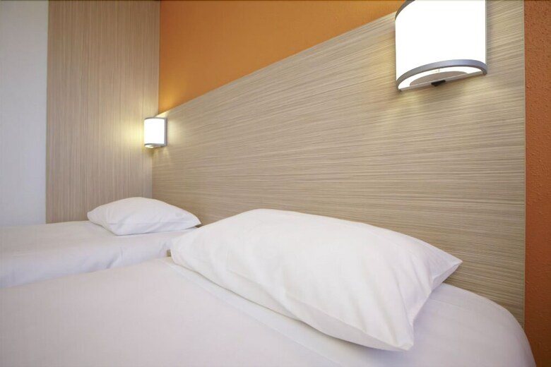 Hotel H�tel Premi�re Classe Caen Nord - M�morial