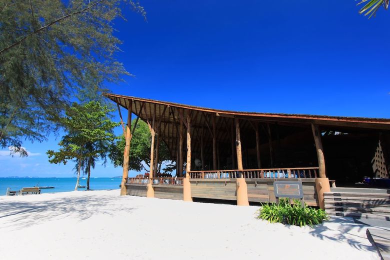 Apartamento Baan Ploy Sea