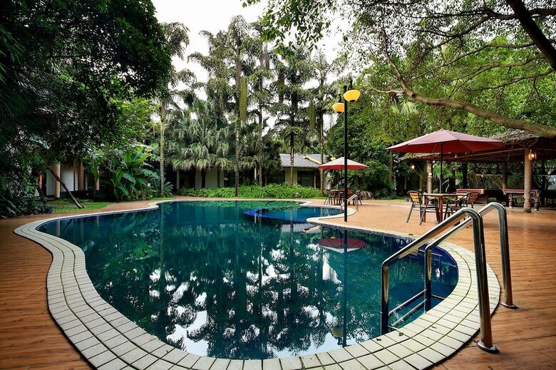 Dongjiang Golf Resort Hotel