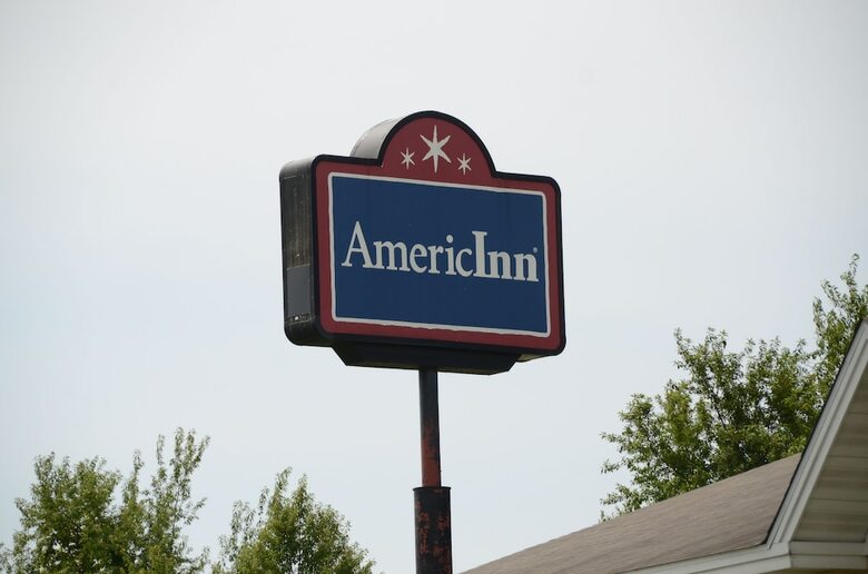 Hotel Americinn By Wyndham West Burlington