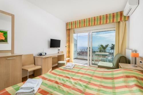 Apartments Rona Erea Icici