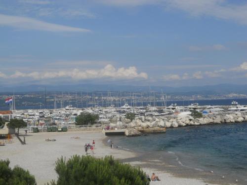 Apartments Kolmanic