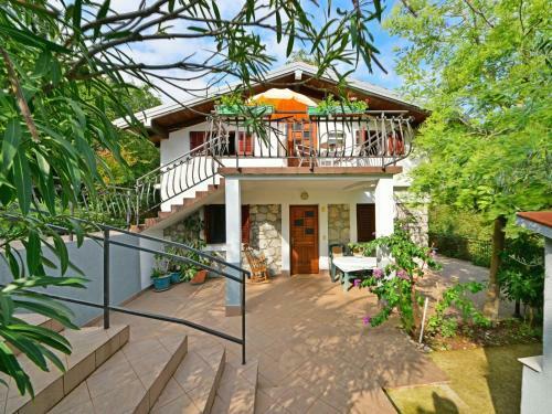 Villa Opri� 1