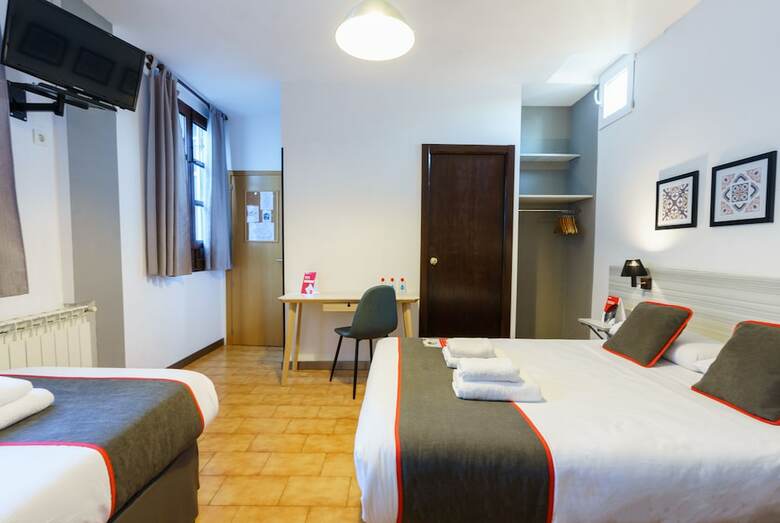 Oyo Hostal Sanchez