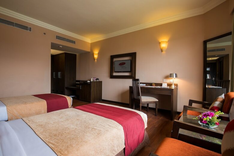 Hotel Pokhara Grande