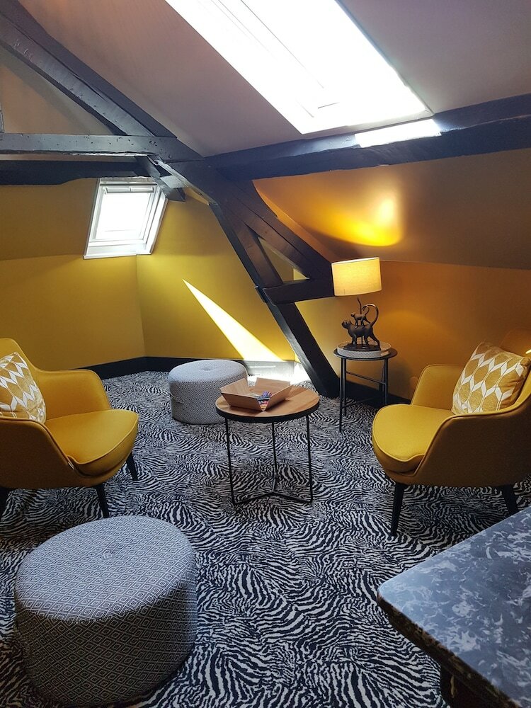Hotel La Villa 10