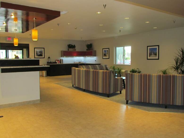 Hotel Ramada By Wyndham Glendale Heights/lombard