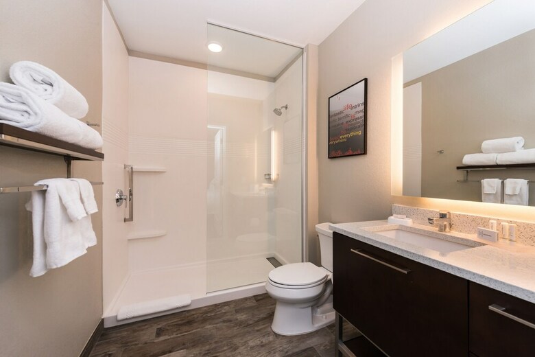 Aparthotel Towneplace Suites By Marriott Fort Mcmurray