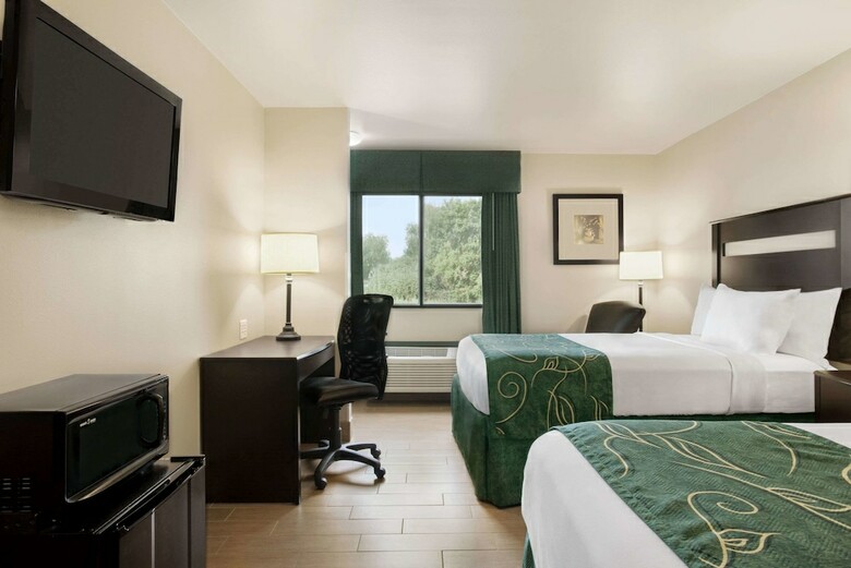 Hotel Baymont By Wyndham Glenwood