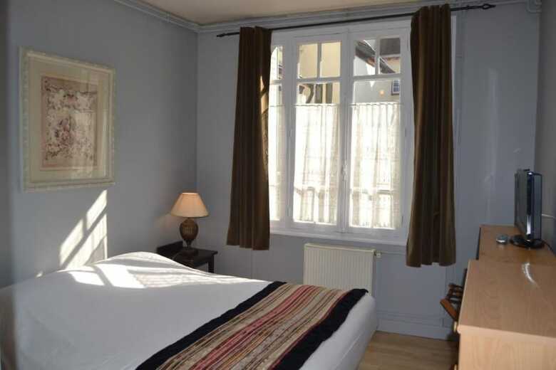 Hotel Brit H�tel Les Comtes de Champagne Centre Historique