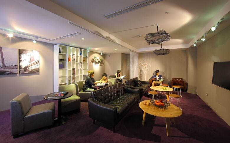 Hotel Day Plus Tamsui