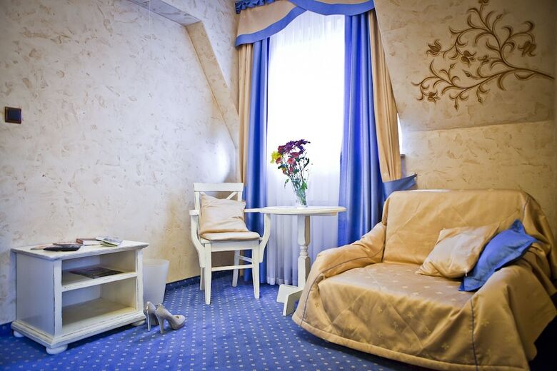Hotel Helan Family & Garden