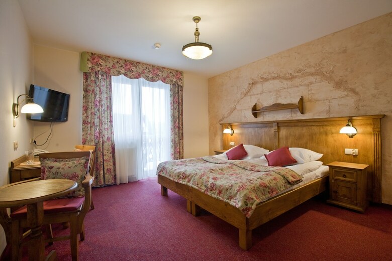 Hotel Helan Family & Garden