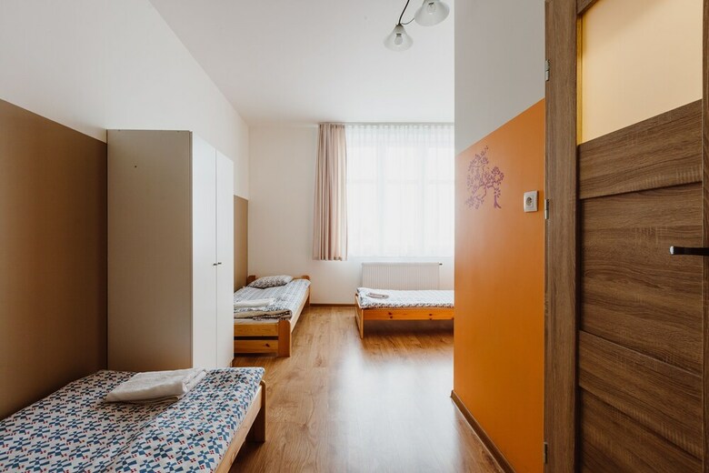 Hostal Tara Hostel