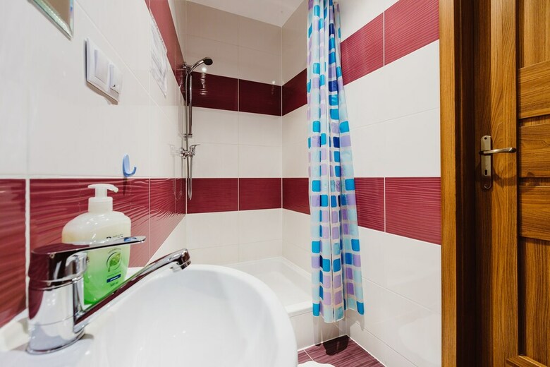 Hostal Tara Hostel