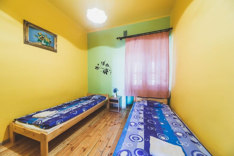 Hostal Tara Hostel