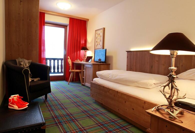 Relais & Ch�teaux Gut Steinbach Hotel Und Chalets