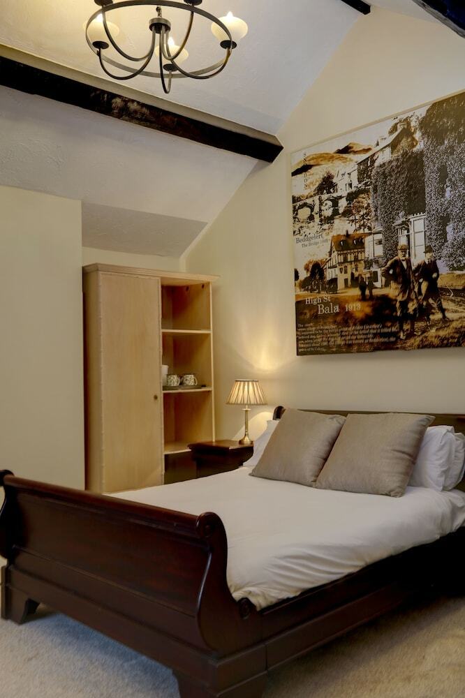 Rossett Hall Hotel, Bw Signature Collection