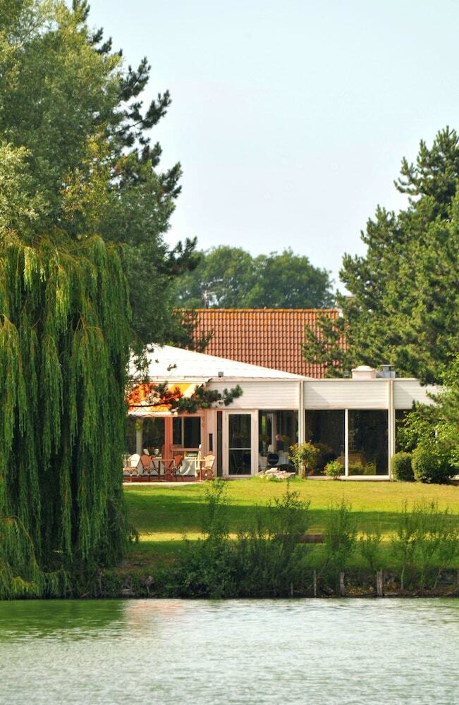 Hotel Du Lac