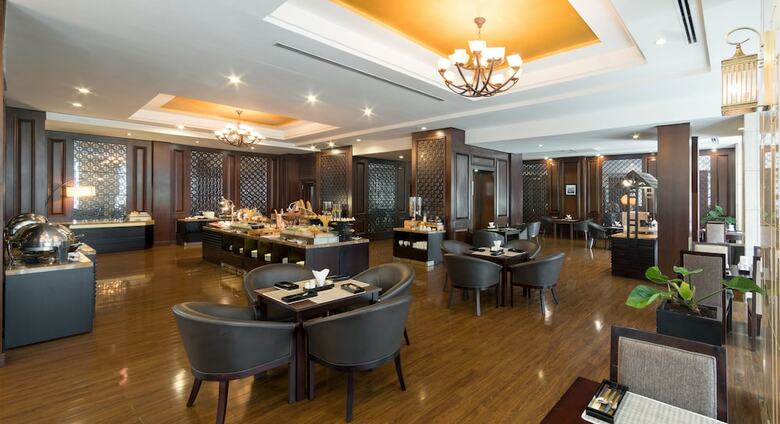 Nhat Ha L'opera Hotel