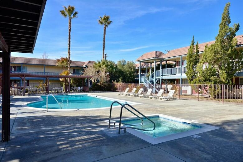 Motel Americas Best Value Inn & Suites Lancaster