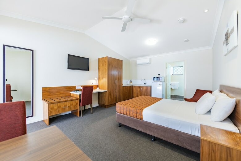 Motel Roma Explorers Inn