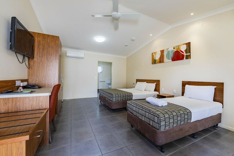 Motel Roma Explorers Inn