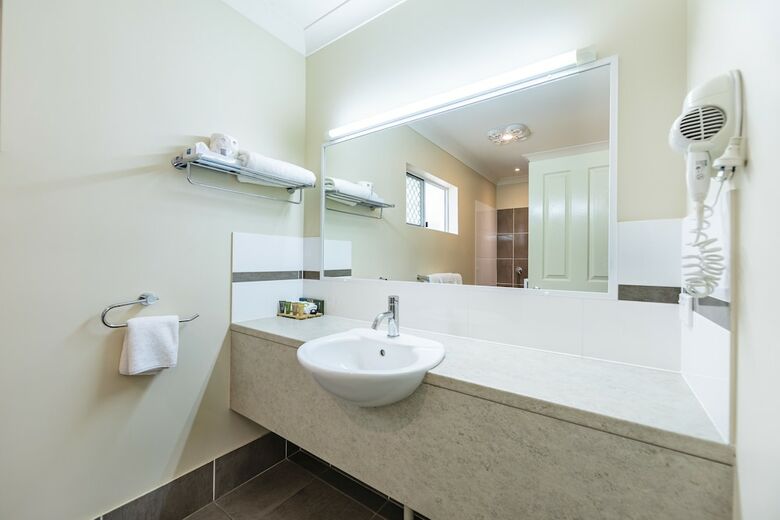 Motel Roma Explorers Inn