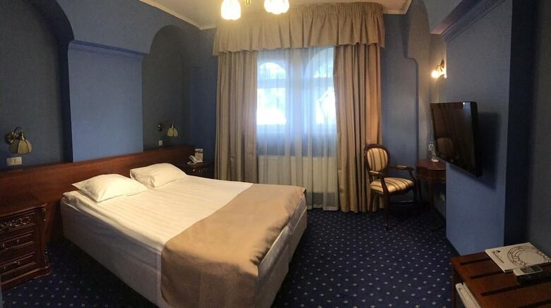 Nemchinovka Park Hotel