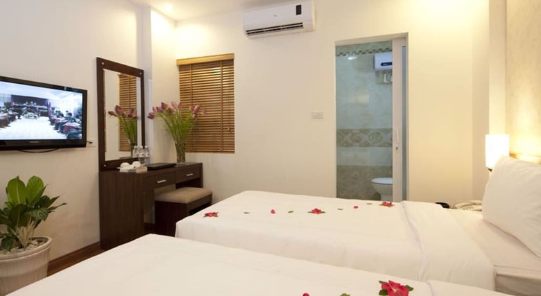 Rising Dragon Legend Hotel