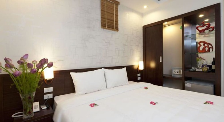 Rising Dragon Legend Hotel
