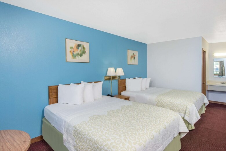 Hotel Days Inn By Wyndham Mountain Grove