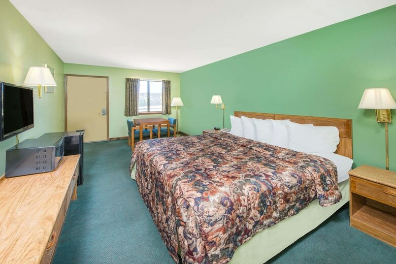 Hotel Days Inn By Wyndham Mountain Grove