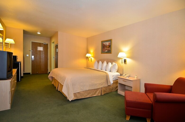 Hotel Quality Inn & Suites Weed - Mount Shasta