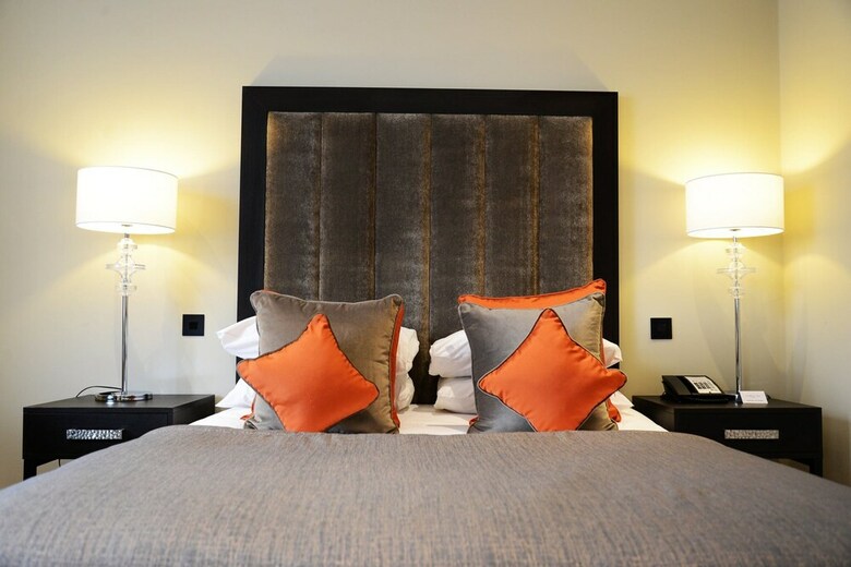 Oatlands Park Hotel