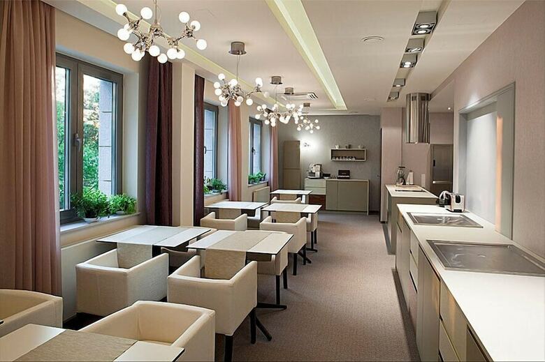 Longstay Aparthotel