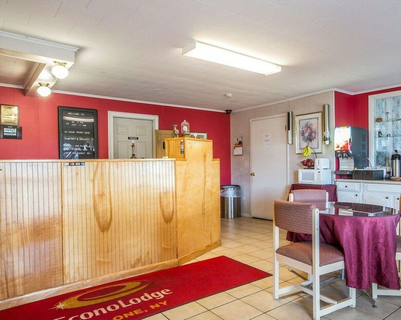 Motel Econo Lodge Malone