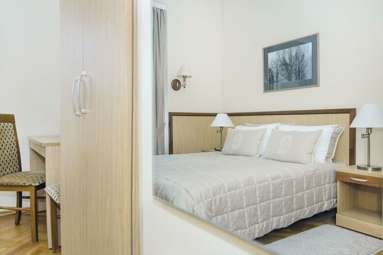 Hotel Domus Maria
