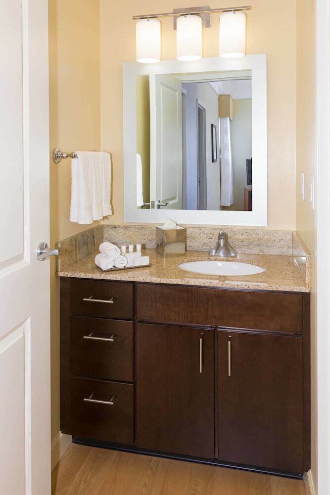 Hotel Towneplace Suites Buffalo Airport