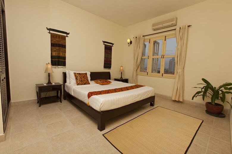 Hotel Grand Residence