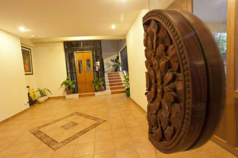 Hotel Grand Residence